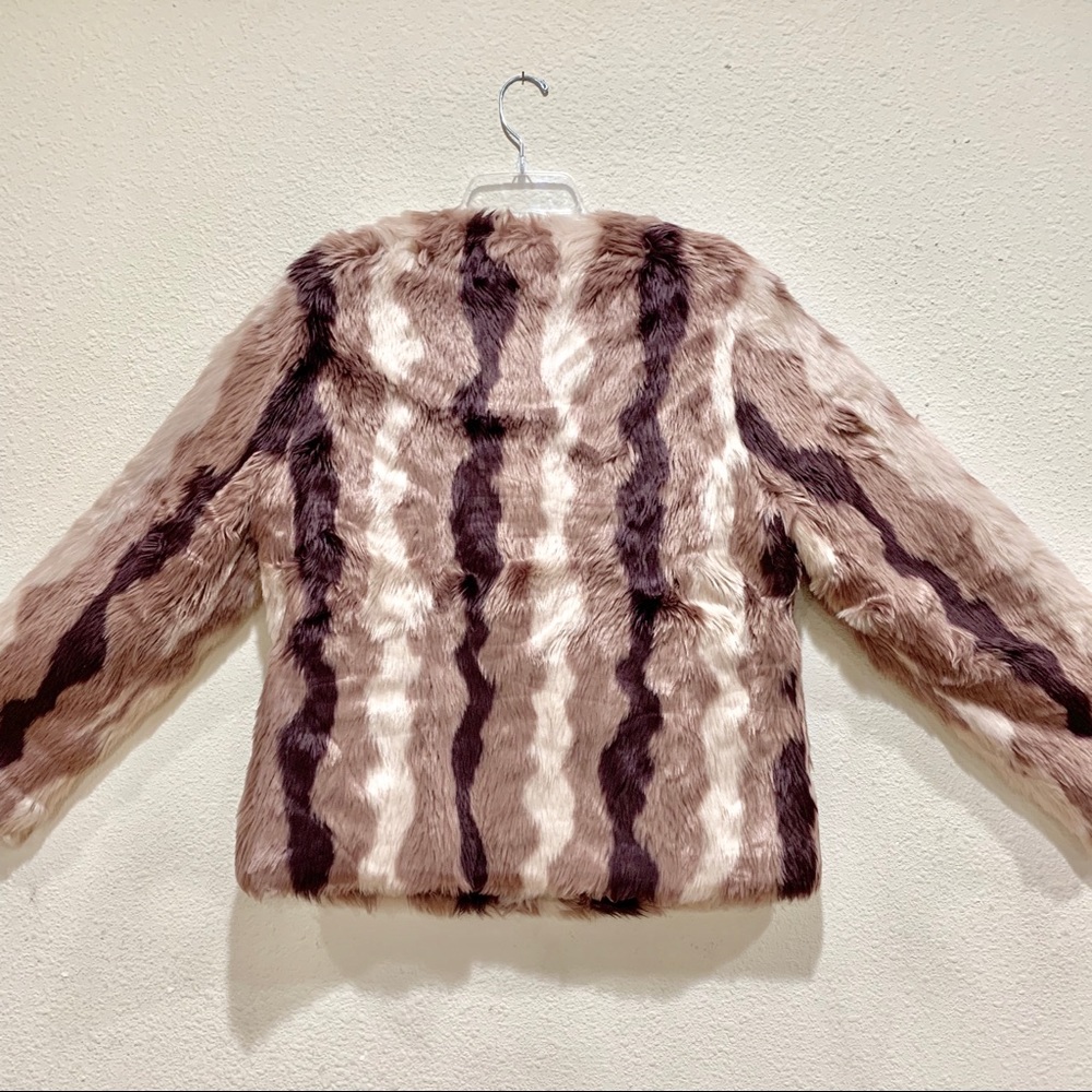 Sam Edelman Faux Fur Jacket (NWT) - Picture 11 of 16